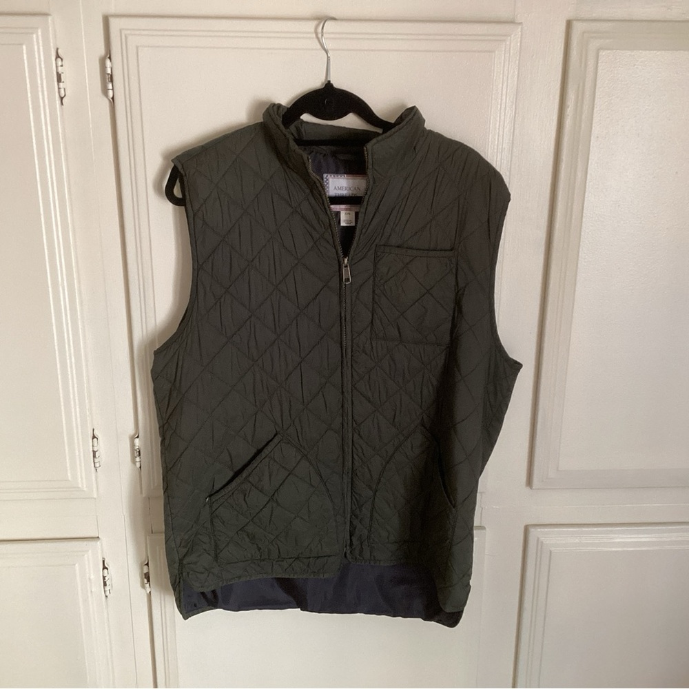 American Threads Olive Quilted Vest Unisex Large